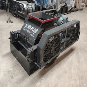 2PGC0404小型雙齒輥破碎機發貨圖片_發往山西陽泉_破碎煤炭