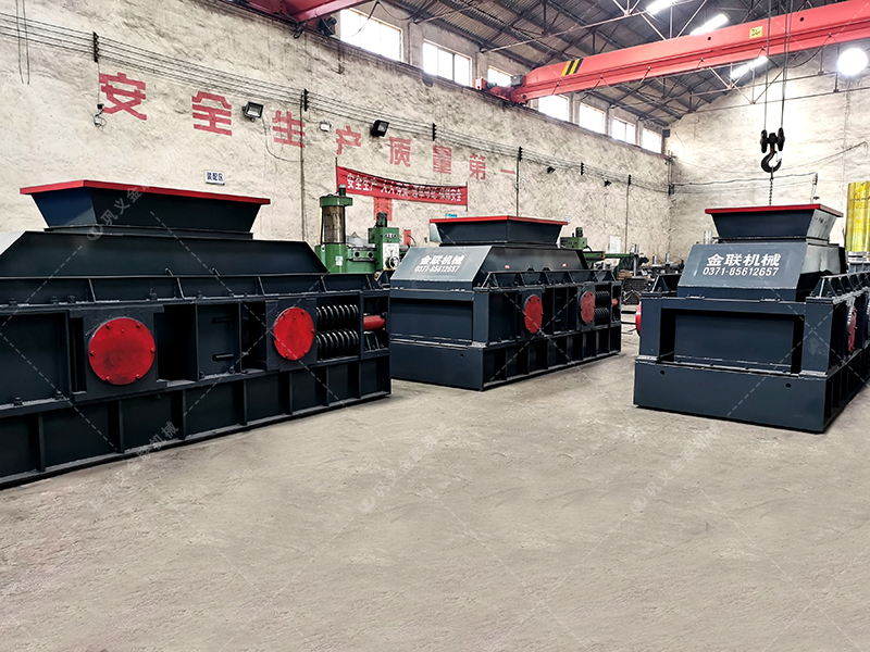 2PG1508半自動液壓對輥制砂機(jī)發(fā)貨圖片