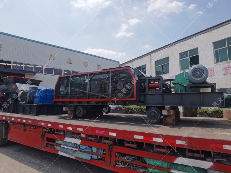 2PGC900X900雙齒輥破碎機發貨圖片_發往內蒙古赤峰_破碎煤 2PGC900X900雙齒輥破碎機發貨圖片_發往內蒙古赤峰_破碎煤