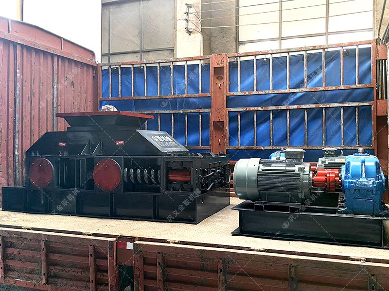 2PG800X600中型對輥破碎機發貨圖片_發往四川瀘州_破碎瓜子石