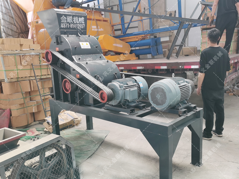 小型雙級(jí)粉碎機(jī)和雙齒輥易損件發(fā)貨圖片 小型雙級(jí)粉碎機(jī)和雙齒輥易損件發(fā)貨圖片