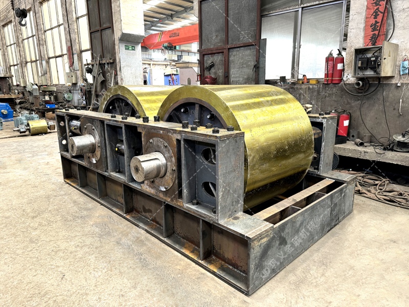 高品質混凝土用砂難求？液壓對輥破碎機來幫你！