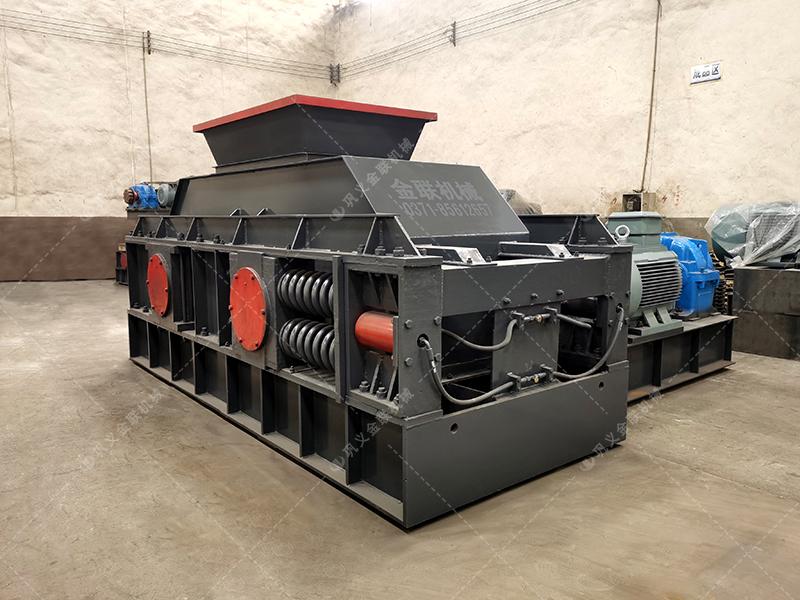 傳統(tǒng)破碎生產(chǎn)線為何要加裝對(duì)輥破碎機(jī)作為終破設(shè)備？